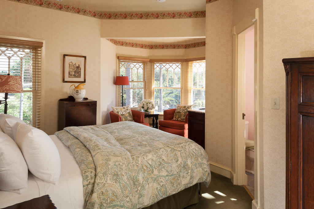 Cheshire Cat Inn & Cottages サンタバーバラ エクステリア 写真