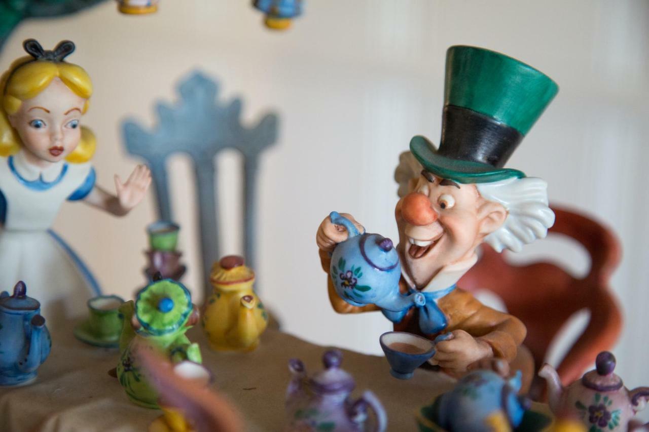 Cheshire Cat Inn & Cottages サンタバーバラ エクステリア 写真